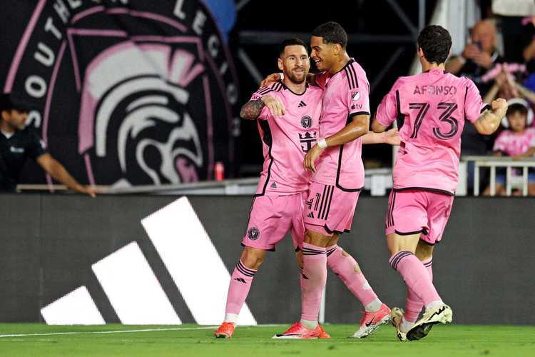 关于加时末段亚洲杯焦点战，巴黎圣日耳曼完成回应争议，态度坚定，年轻球员获得机会的信息-凯时体育平台