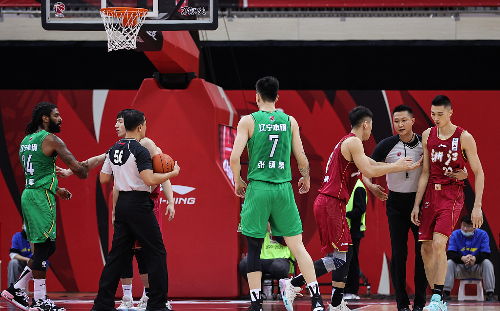 罗马训练开放日；关键时刻临场应变引欢呼；国王杯在即；医务组通报恢复(dc不可见光灯戒)-凯时尊龙